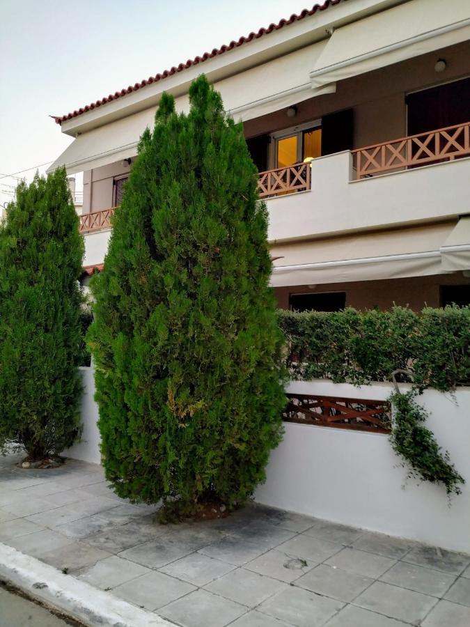 شقة N&Μ Méthana المظهر الخارجي الصورة